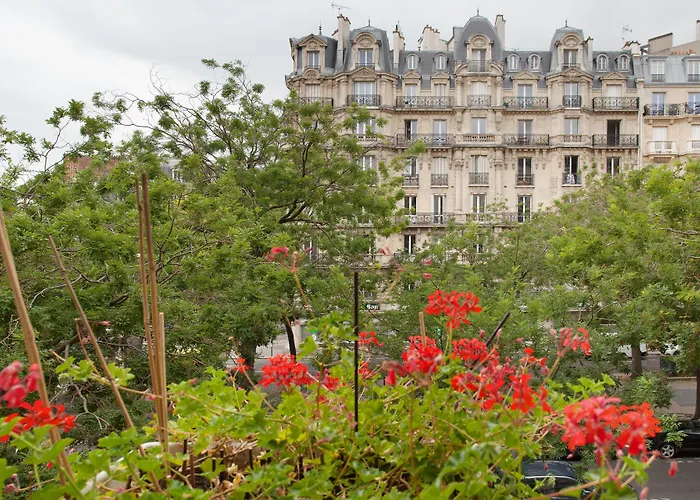 Hôtel LUX PICPUS Parijs
